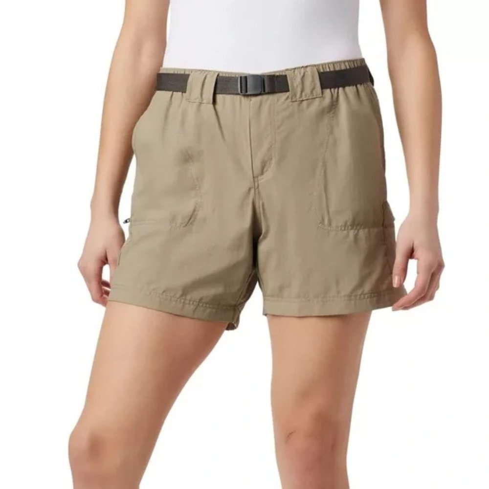 Columbia Women’s Sandy River Cargo Shorts with belt - XL - Style #AL4572 C3